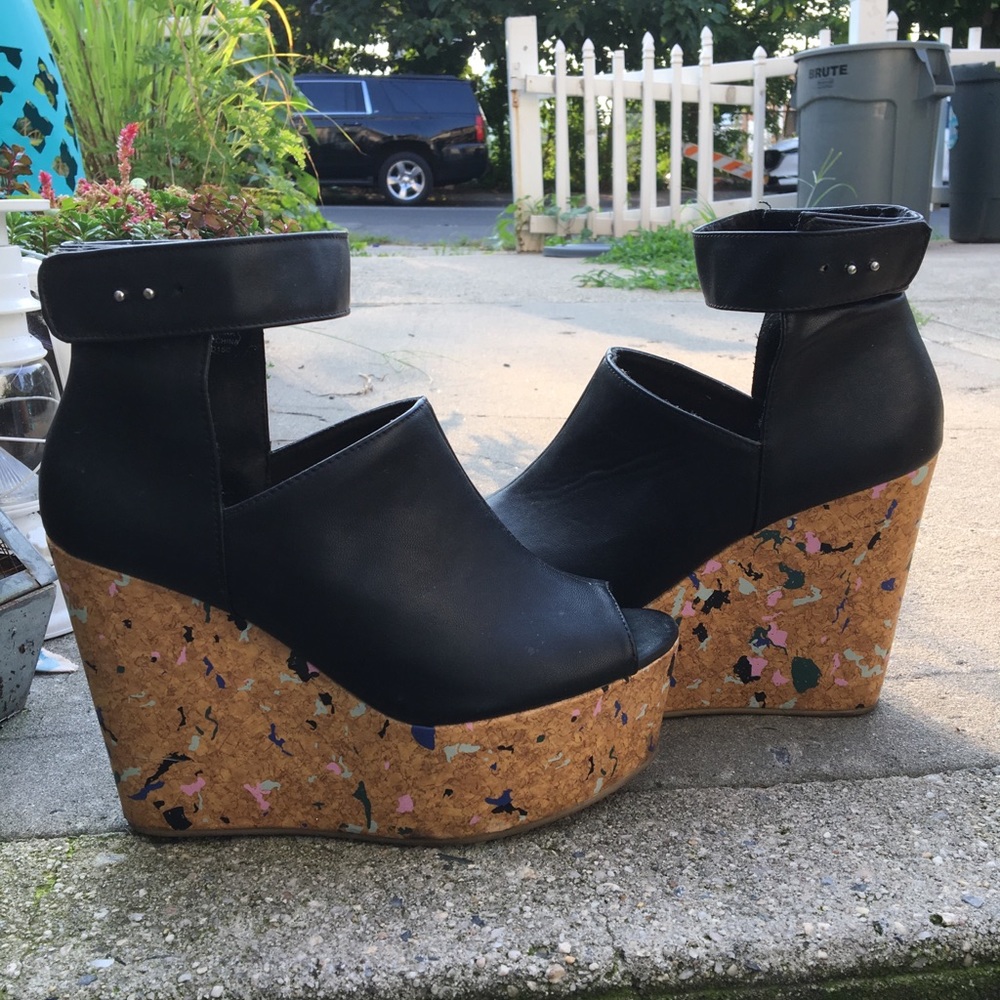 Cut out wedge - Picture 5 of 5